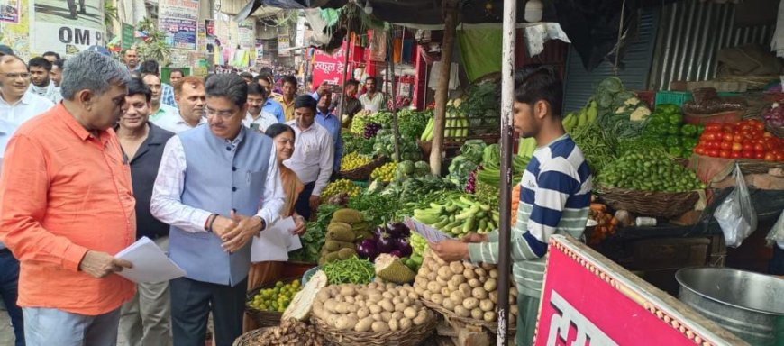 लखनऊ विश्वविद्यालय ने मतदान जागरूकता रैली के साथ लोकतंत्र की शक्ति का प्रदर्शन किया