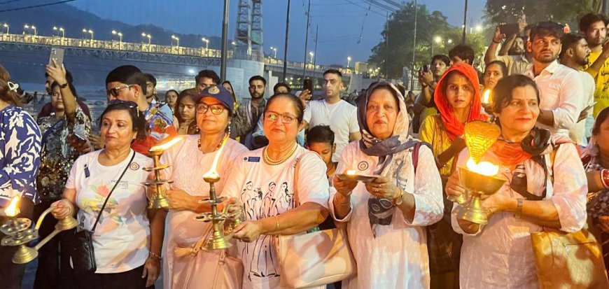 इनर व्हील क्लब की महिलाओं ने पूर्णानंद घाट पर जल संरक्षण का दिया संदेश