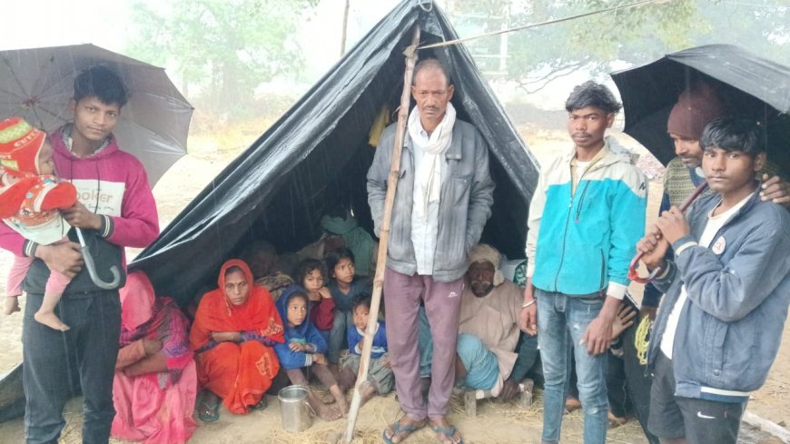 किसानों का भू माफिया के खिलाफ सोलह दिन से जारी धरना, प्रशासन की खामोशी पर सवाल